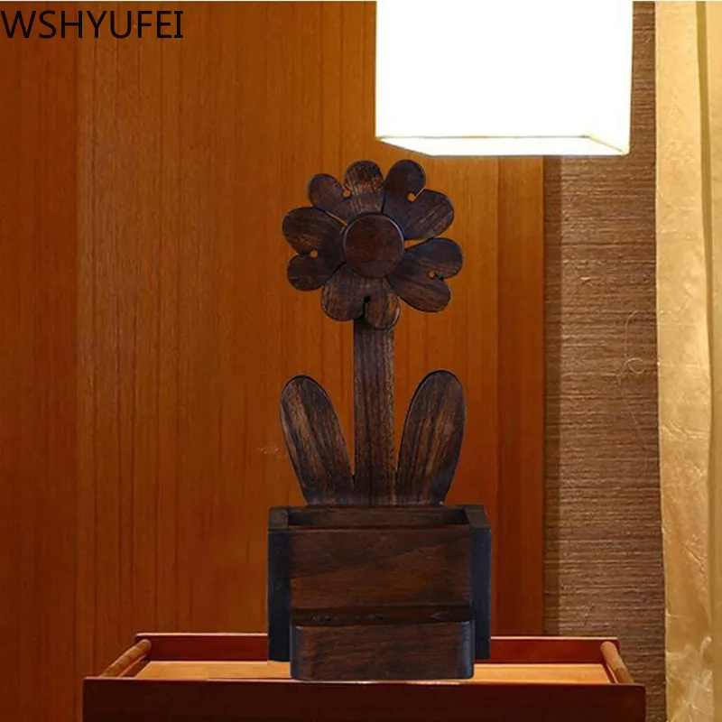 

New style Solid wood pen holder Decoration couple gift Living room bedroom desk wood carving pen holder Home crafts WSHYUFEI