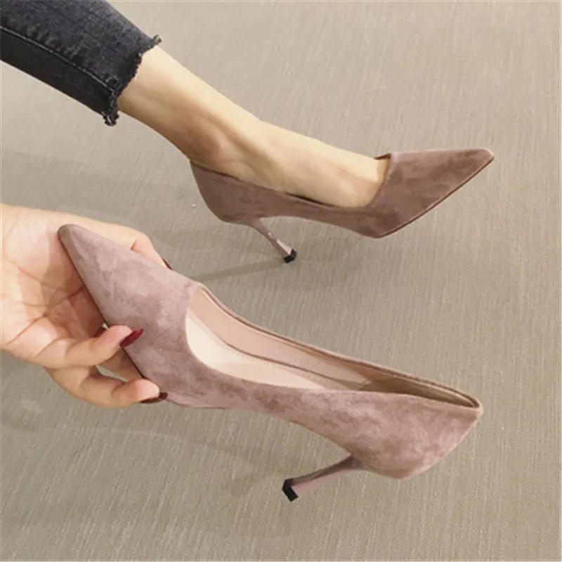 

Pointed single shoes women 2020 new Korean black high heels women stiletto sexy all-match shallow mouth working women's shoes