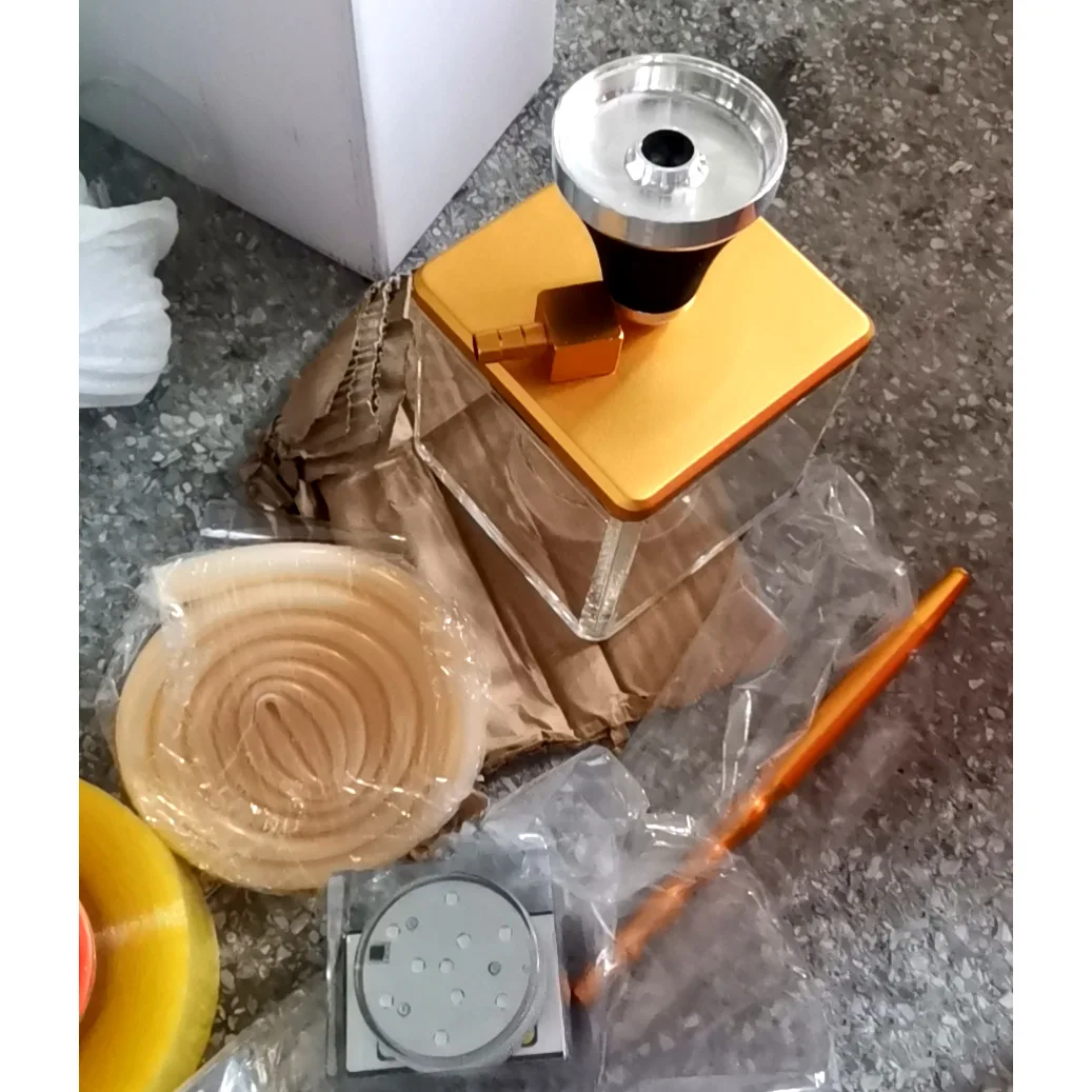 * Акриловый кальян небольшого размера алюминиевый для использования на открытом