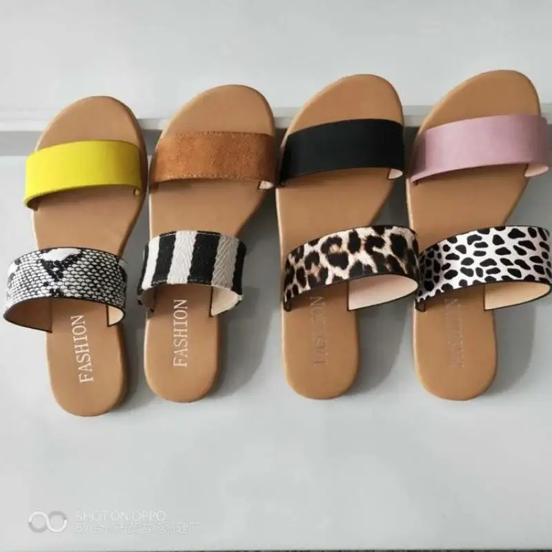 Сандалии женские уличные из змеиной кожи плоская нескользящая подошва