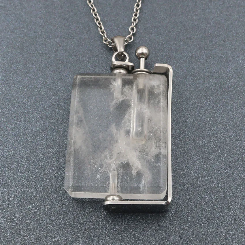 

XSM Square Shape Scent-bottle Pendant Necklaces for Women Essential Oil Diffuser Rotating Perfume Bottles Lucky Charms Jewelry