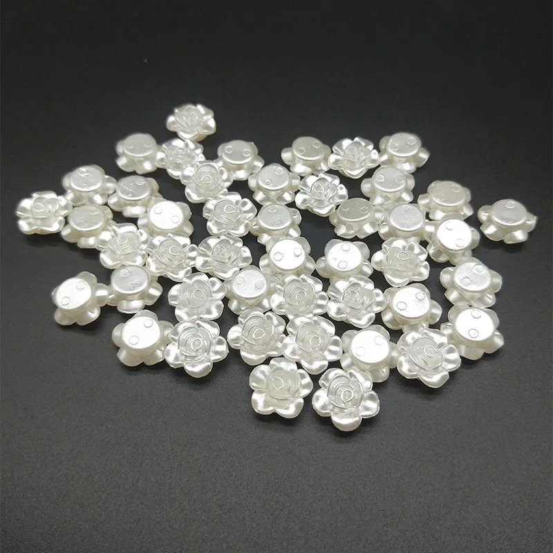 Бусины с плоской задней частью белые и бежевые искусственные жемчужины 50 шт.