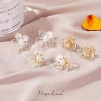 hot sale latest design transprency acrylic simple lovely flower shaped petal stud earrings for women and girls gift