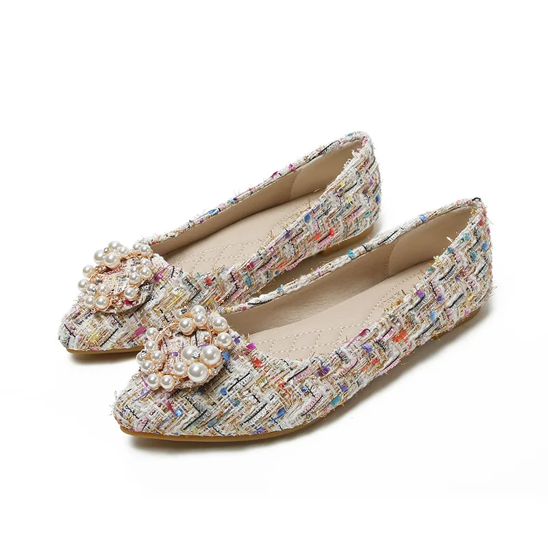 

Large Size Women Cloth Shoes Lady Weave Slip On Loafers Breathable Spring Autumn Woman Footwear Pearl Pointed Toe Zapatos Mujer