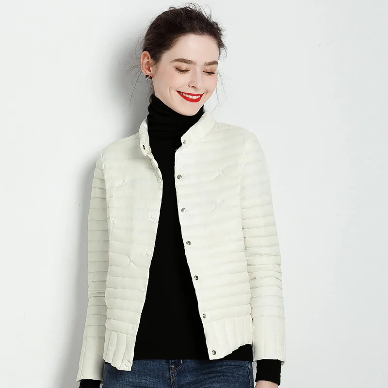 Женская зимняя короткая куртка ульсветильник Кая пуховая женское портативное