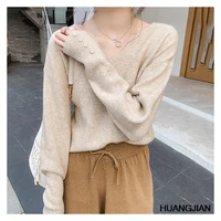 long sleeve sweater womens 2021 spring and autumn new pure color temperament fashion v neck knitted bottomed top