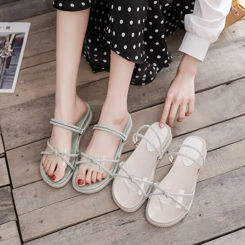 

2021 Sandals Beach Shoes Summer Heels All-Match Two Weare New Low Girls Plastic Rhinestone Clear Fashion Slipper Rome Slides Cry