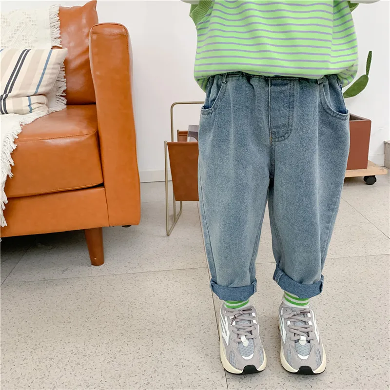 Джинсовые штаны для маленьких мальчиков коллекция 2020 года сезон весна корейский