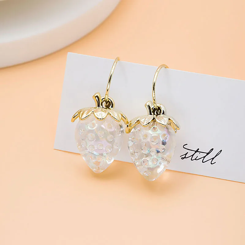 

U-Magical Sweet Transparent Arcylic Strawberry Dangle Earring for Women C Shape Gold Metal Statement Earring Jewelry Accessories