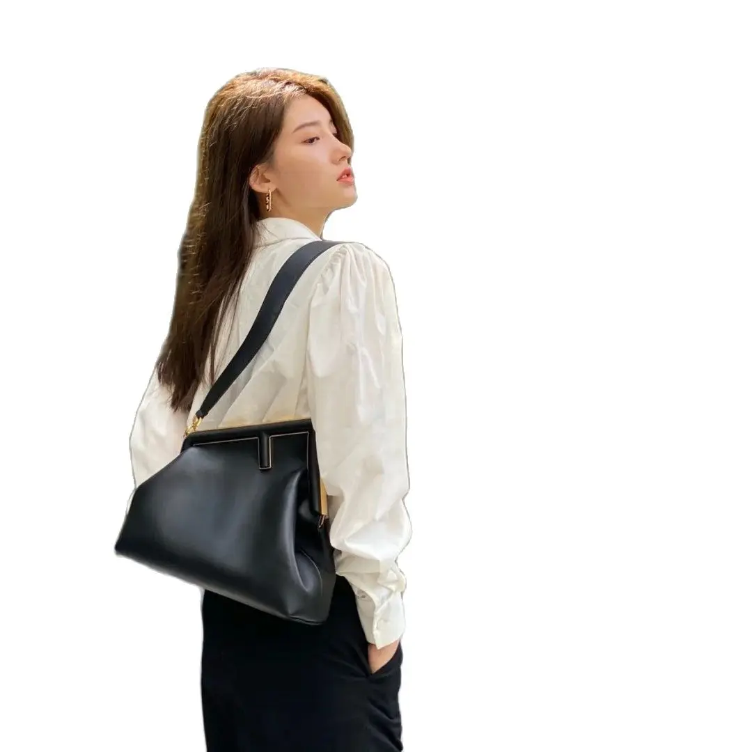 

First Luxury star in the same style Hand clip bag leather diagonal shoulder bagWomen handbags designer purses top quality