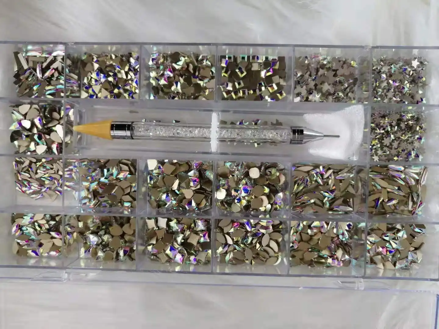 

2000pcs Nail Rhinestone Crystal STRASS Stone Flatback Crystal Loose Light Red Light Siam Crystal Rhinestone ( Rhinestone Picker)