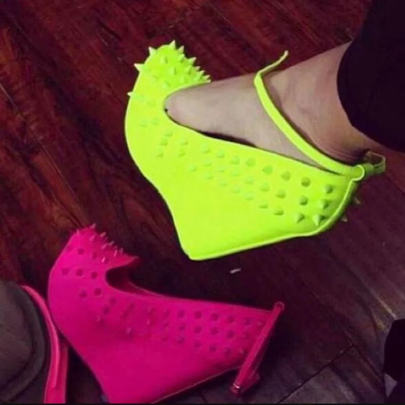Fashion Rivets Wedge Shoes Fuchsia Yellow Studded Ankle Strap High Platform Wedges Punk Style Party Dress Shoes Size 42