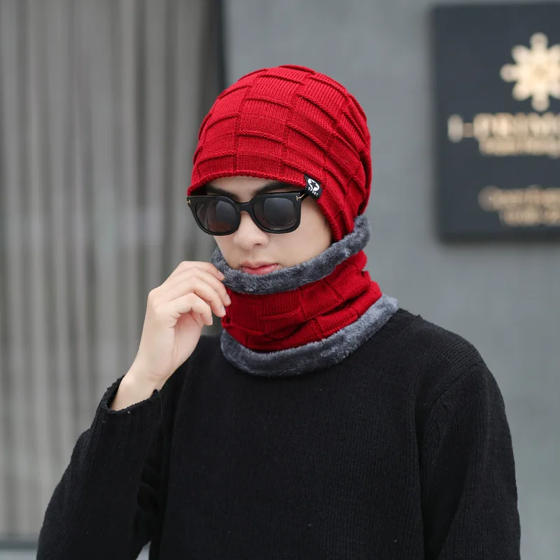 Men's hats in autumn and winter plus velvet knit Korean version of head scarf set ear protection warm wool hat |