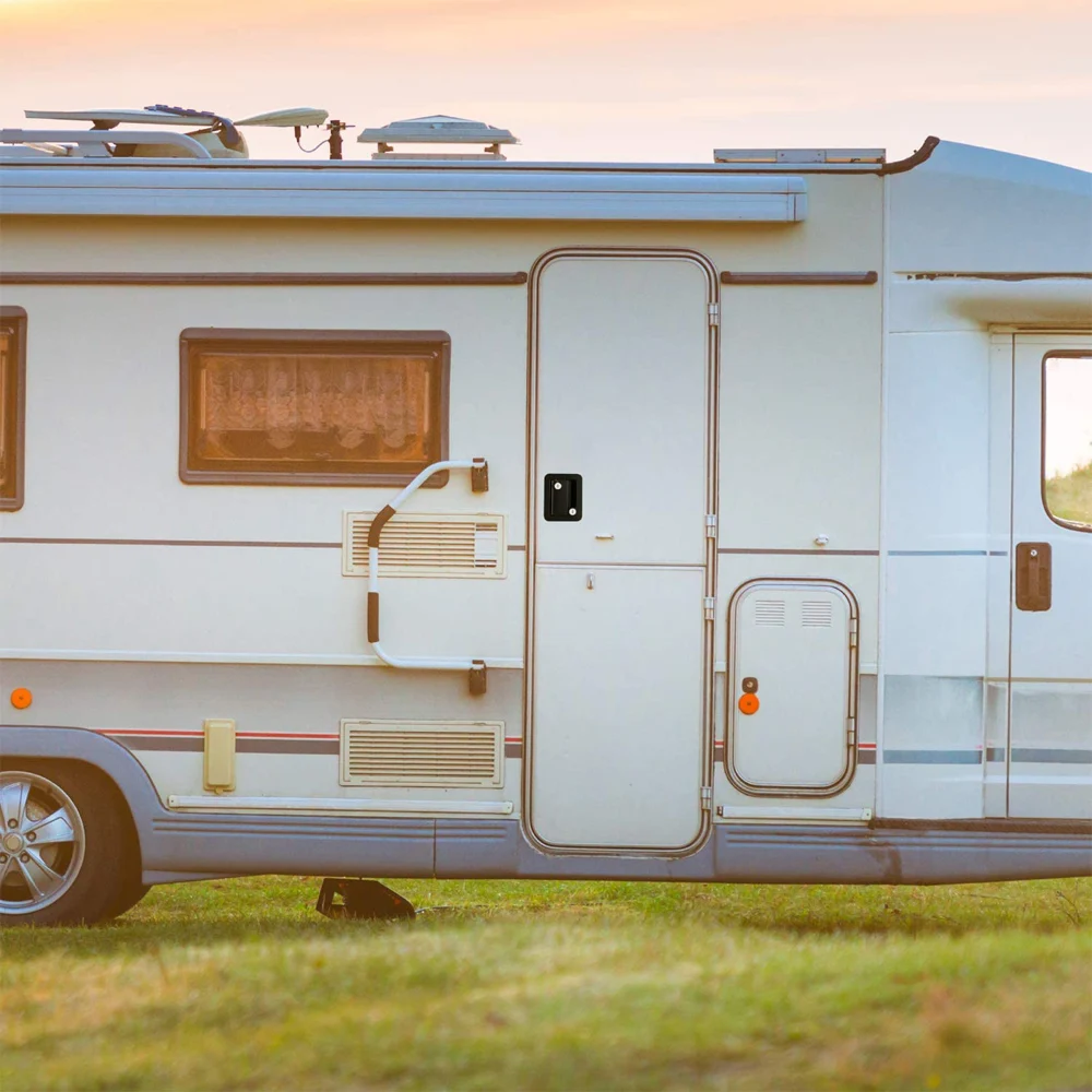 

2021 Caravan RV Travel Trailer Entry Door Lock Camper Door Latch Handle with Keys RV Door Lock Replacement for RV/Camper/Trailer