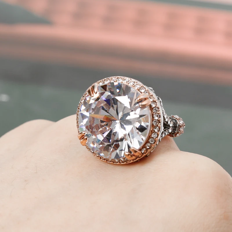 

BAOSHINA Exaggerated "Y"Shape Crystal Women's Ring Trendy Rose Gold Color Ring For Bride Wedding Party 2020 Jewelry Accessories