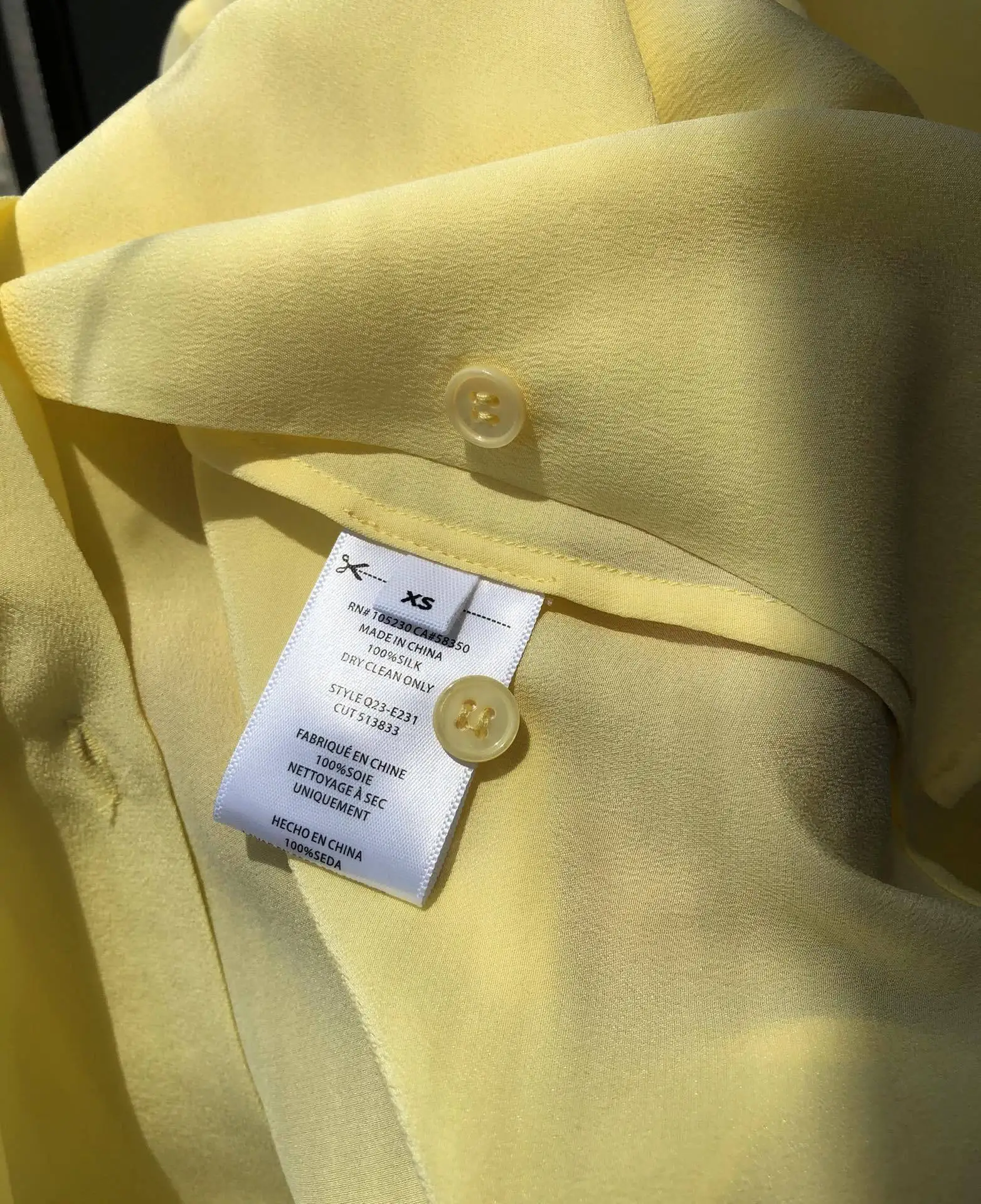 

Women's Short Sleeve Shirt 100% Silk Solid Color Turn-down Collar Double Pockets Simple Office Lady Blouse Summer 2021