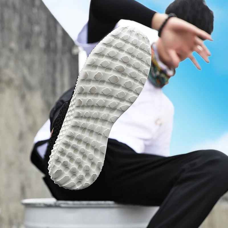 2021 Men Tennis Shoes Fashion Breathable Comfortable Fitness Walking Sneakers Male Lace-up Athletic Trainers Outdoor Sport Shoes