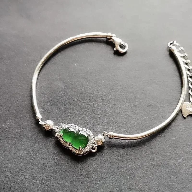 

S925 Sterling Silver Inlaid Green High Ice Chalcedony Fresh Gourd Bracelet Fashion Grandeur Design