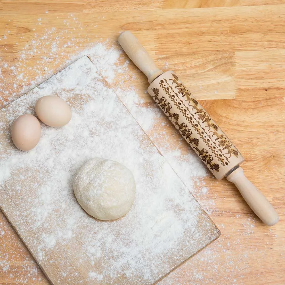 

Newly Christmas Rolling Pin Engraved Carved Wood Embossed Rolling Pin Kitchen Tool VA88