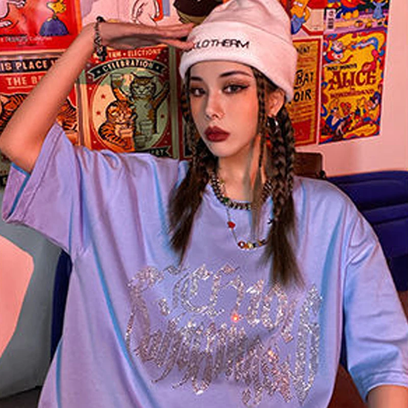 Футболка Стразы унисекс с буквенным принтом женская уличная одежда черная