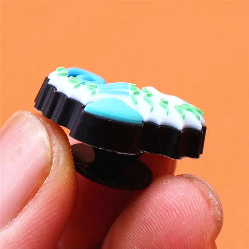 Cute Animals Shoe Charms Accessories Seahorse Polar Bear Footprint Shell Shoe Buckle Decorations fit Kids X-mas Party Gifts U277