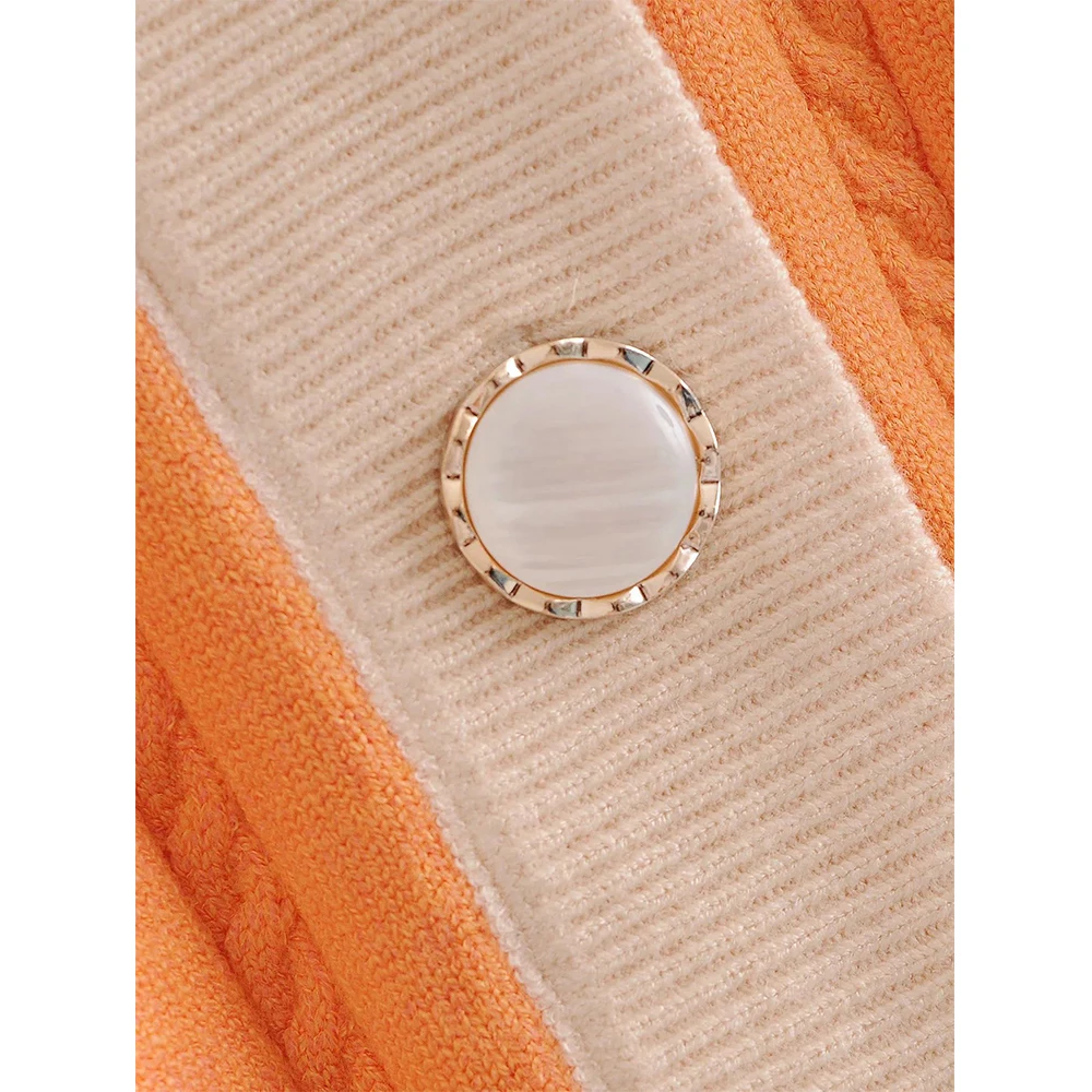 

2020 New Autumn Winter Women Knit Cardigan V-neckline Long Sleeves Button decoration Sweater Fashion Casual Female clothes ZXQJ