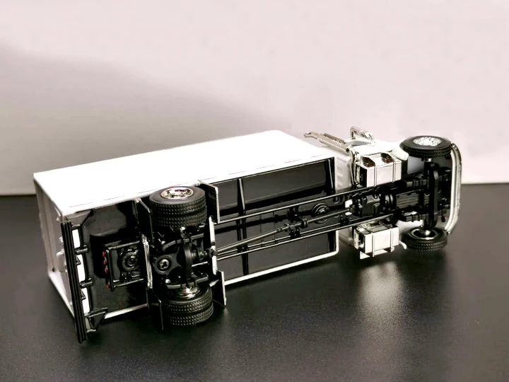 

1:64 Van model collection Alloy engineering vehicle model