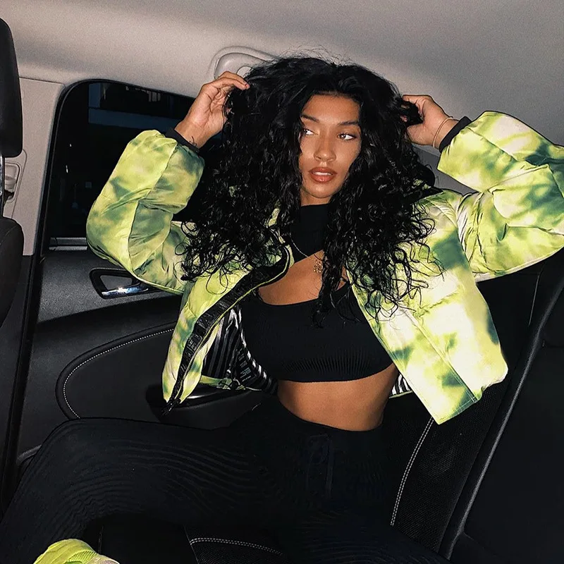 Куртка женская короткая на молнии с воротником стойкой и поясом|Женские парки| |