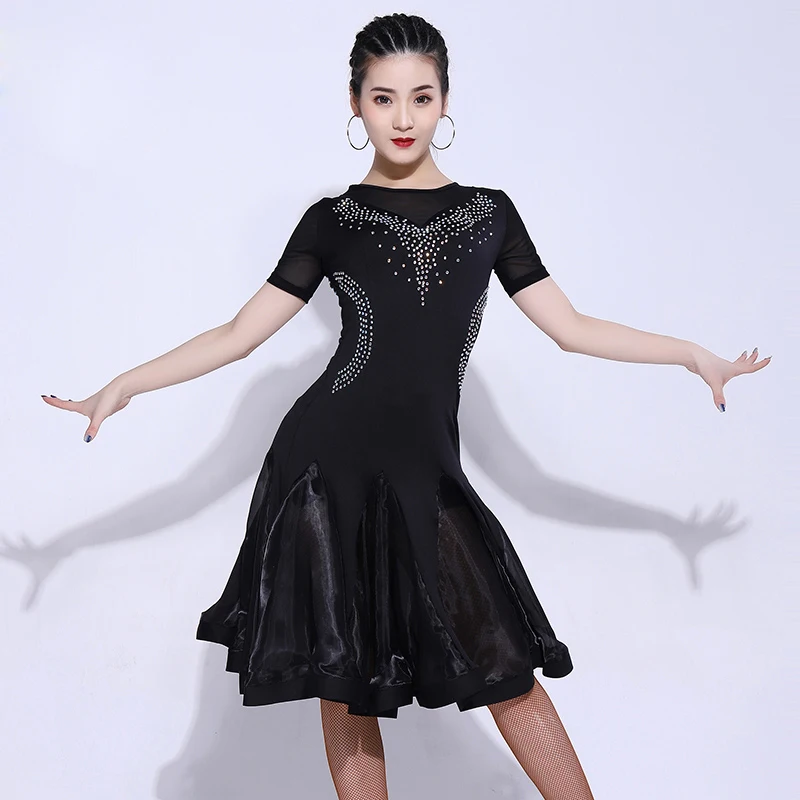 

New Latin Dance Practice Clothes Female Professional Ballroom Samba Dress With Diamond Short Sleeved Women'S Dance Wear DL4900