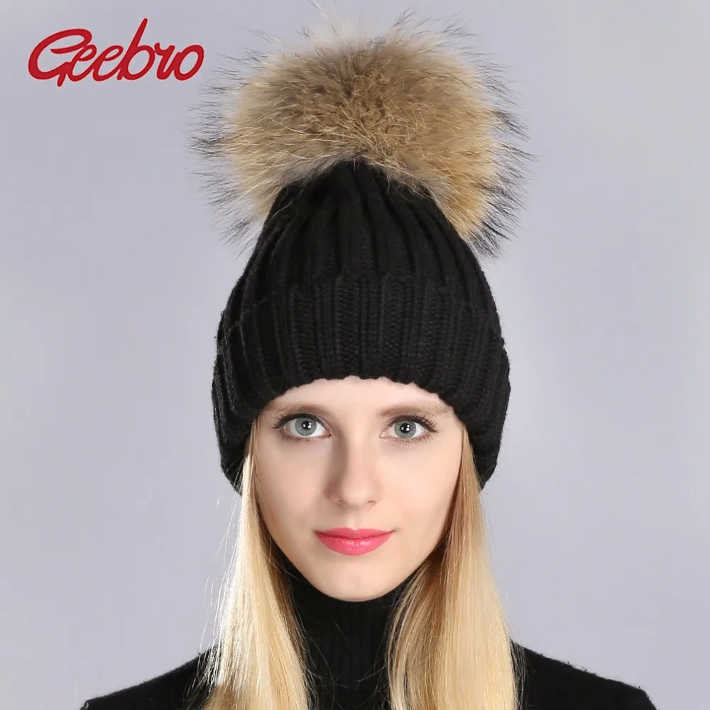 Geebro Women Knitted Thick Elastic Soft Solid Color Beanies Casual Winter Warm Fashion Hats With Raccoon Fur Pompom Caps Bonnet