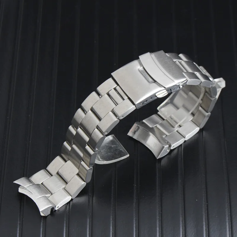 Фото Ремешок серебристый для часов изогнутый браслет с двойным нажимом 22 мм подходит