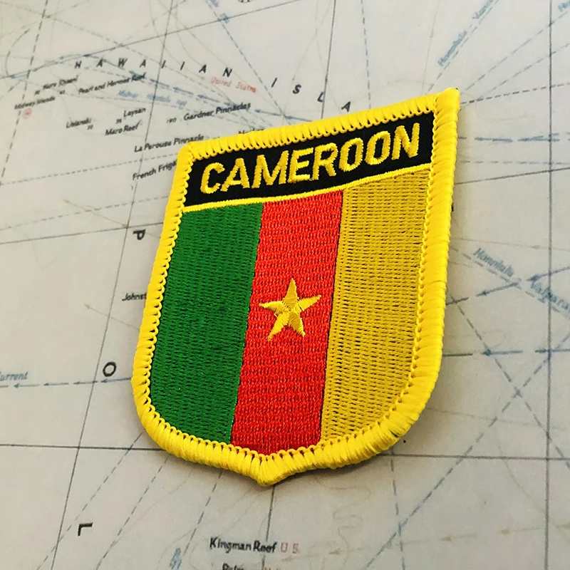 Один Набор тканевых аксессуаров для рюкзака нашивки с вышивкой на руку и заколки