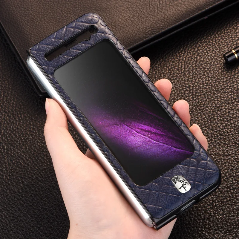 

Чехол из натуральной кожи для Galaxy