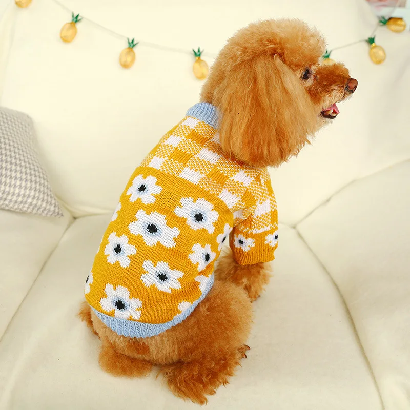 Новинка осенне-зимняя одежда для щенка Тедди Bichon Hiromi в красную и белую клетку свитер с цветком куркумы