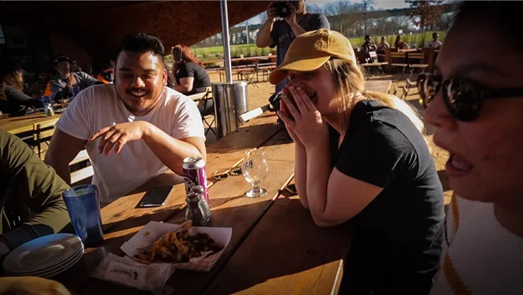 Плоский пакет от Jason Knowles Magic Tricks (мерцание и обучение) крупным планом иллюзии