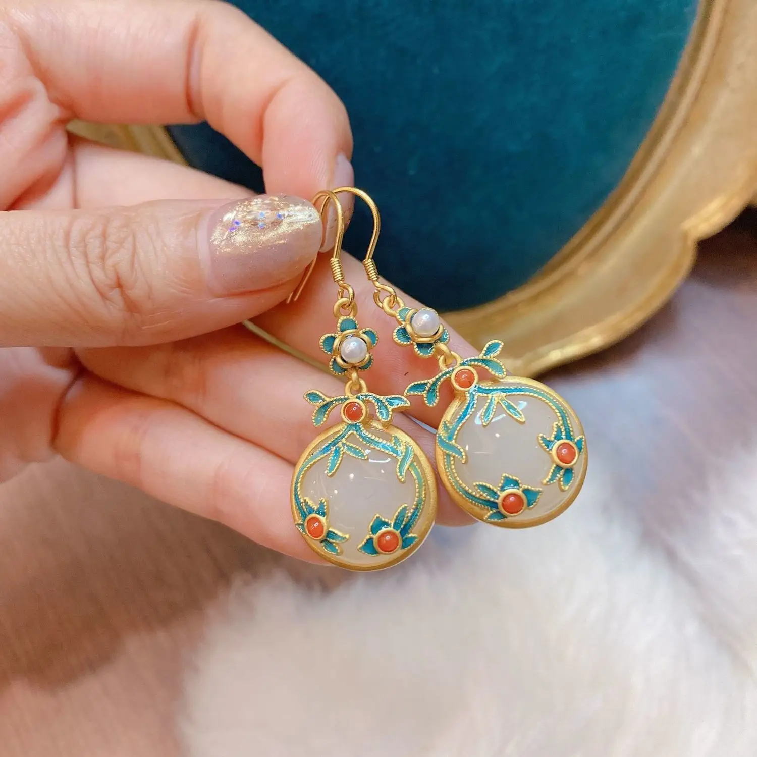 

Classical Temperament Jewelry Retro Style S925 Sterling Silver Inlaid Natural Hetian Jade Earrings Ear Hook Enamel Earrings Jewe