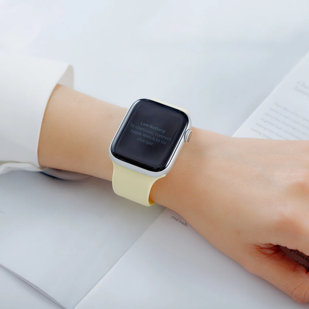 Silicone Strap for Apple Watch Band 44mm 42mm 40mm 38mm to Smartwatch Rubber Wrist watchband Bracelet iWatch Series Se 6 5 4 321