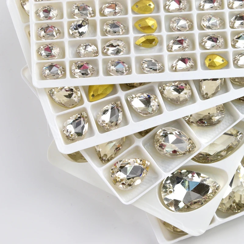 Стеклянный кристалл в форме слезы всех размеров стразы для пришивания