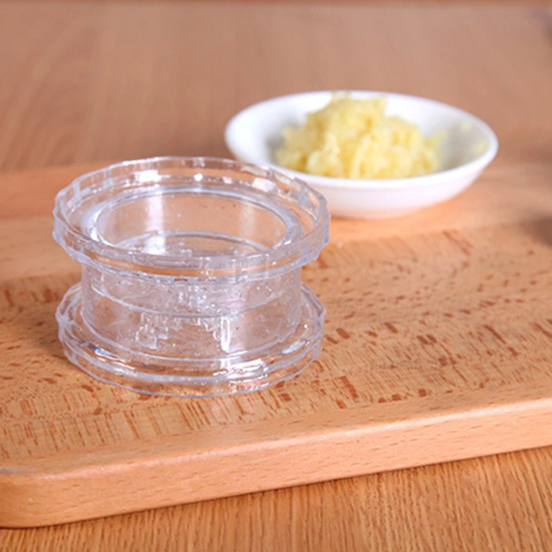 

1pc Garlic Presses Manual Mashed Garlic Manually Processor Food Chopper Fruit Slicer Twist Prevent Tears Kitchen Tool Crusher