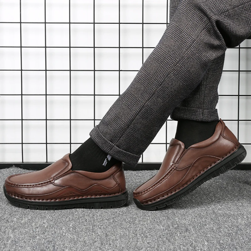 

Genuine Leather Men Shoes slip on Men Casual Shoes spring autumn Mens Loafers Soft Comfortable Mens Flat Shoes Driving Shoes men