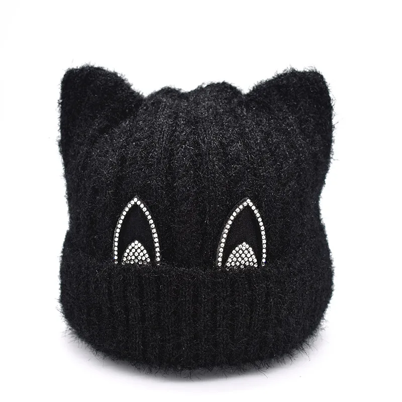 Милая детская зимняя шапка Теплый чепчик для девочки с большими глазами вязаная