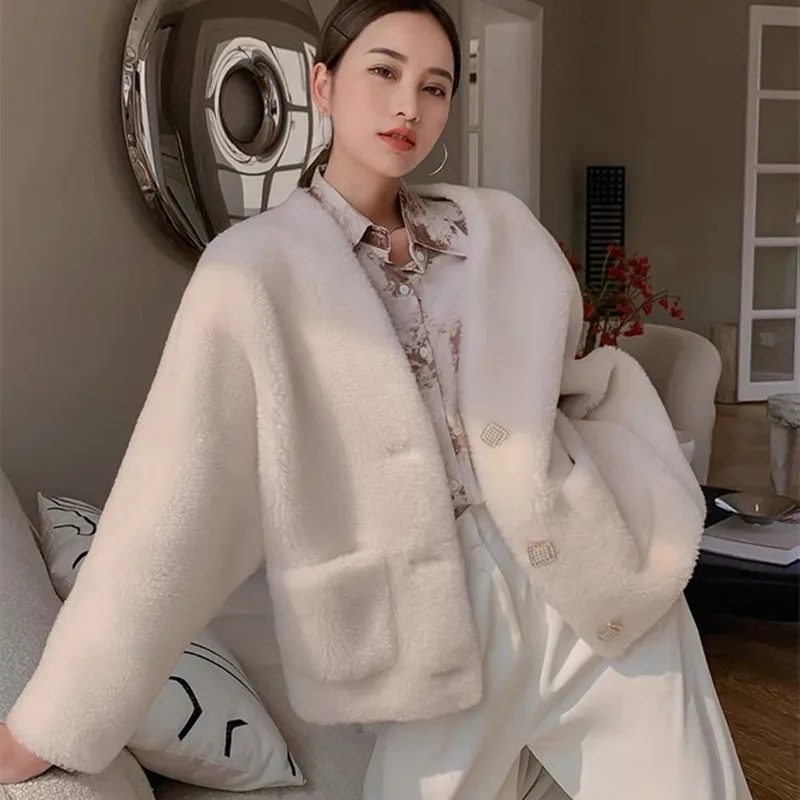 

Зимнее теплое пальто из гранулированной овечьей шерсти, женская меховая Короткая Меховая куртка из овечьей шерсти, флисовая куртка без вор...