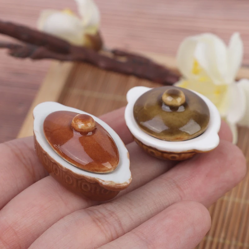 

1:12 Dollhouse Miniature Cute Kitchen Utensils Cooking Ware Mini Porcelain Pot Doll House Accessories Play Kitchen Toys