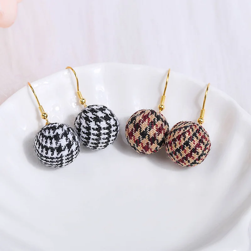 2019 корейские короткие Висячие серьги для женщин девочек мяч хлопковый помпон Pom