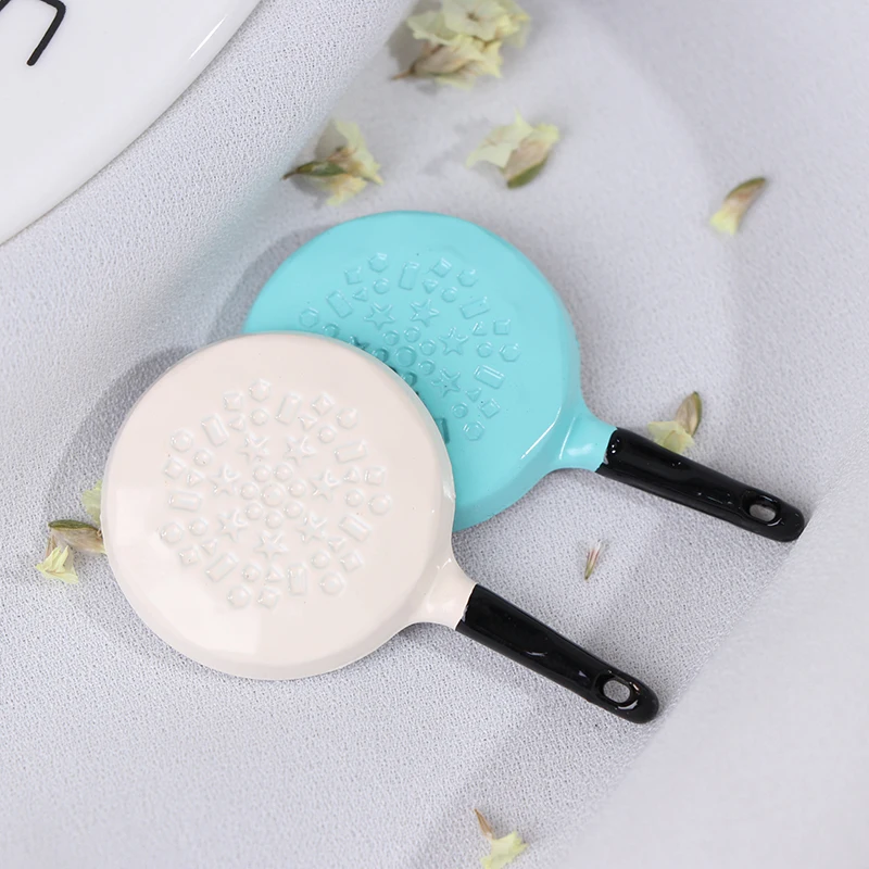 

1/12 Scale Dollhouse Miniature Mini Steak Frying Pan Model Kitchen Accessories New and high quality