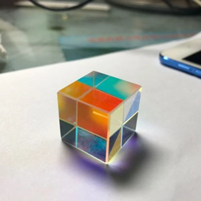 

25mm Color Combination Prism Six-sided Universe Cube Cube Prism Pendant Science Experiment Crystal Light Cube Creative Prism