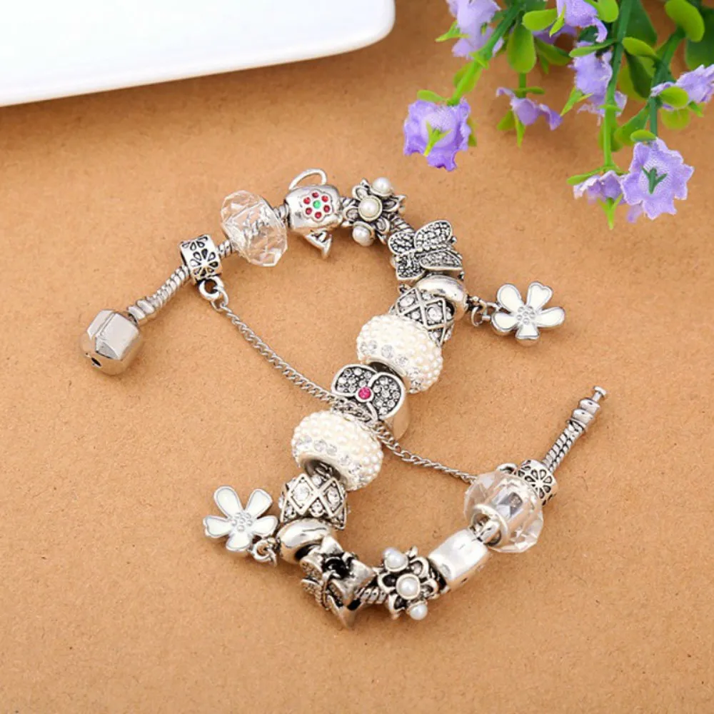 

Jewelry Bracelet White Crystal Beaded Creative Gift Rhinestone Charm Bracelet crystals Beads Natural Crystal Stone