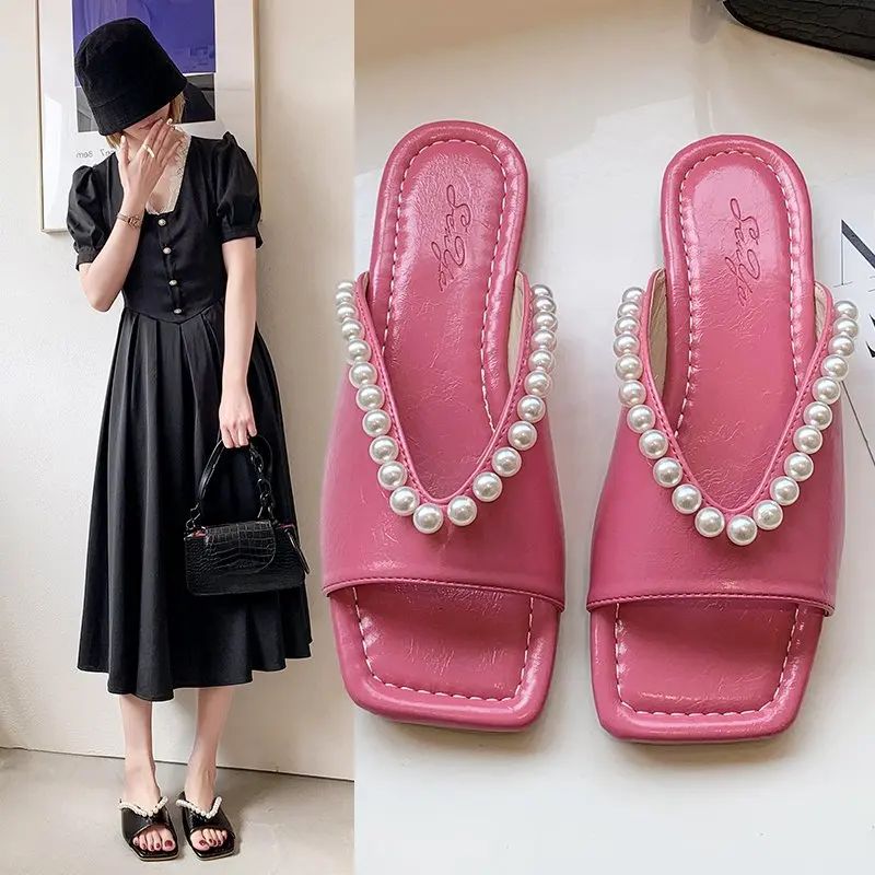 

2021 New Fashion String Bead Design Summer Slippers Flip Flops for Women Clip Toe Sandals Ladies Low Heel Party Dance Shoes