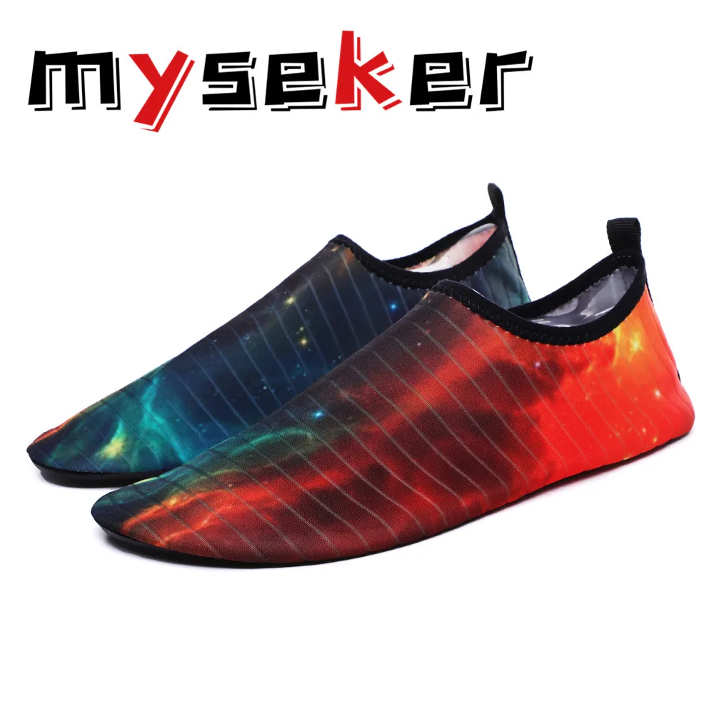 

Summer water shoes sports shoes yoga fitness feet bare beach water sea swimming shoes lovers swimming ladies barefoot surf shoes