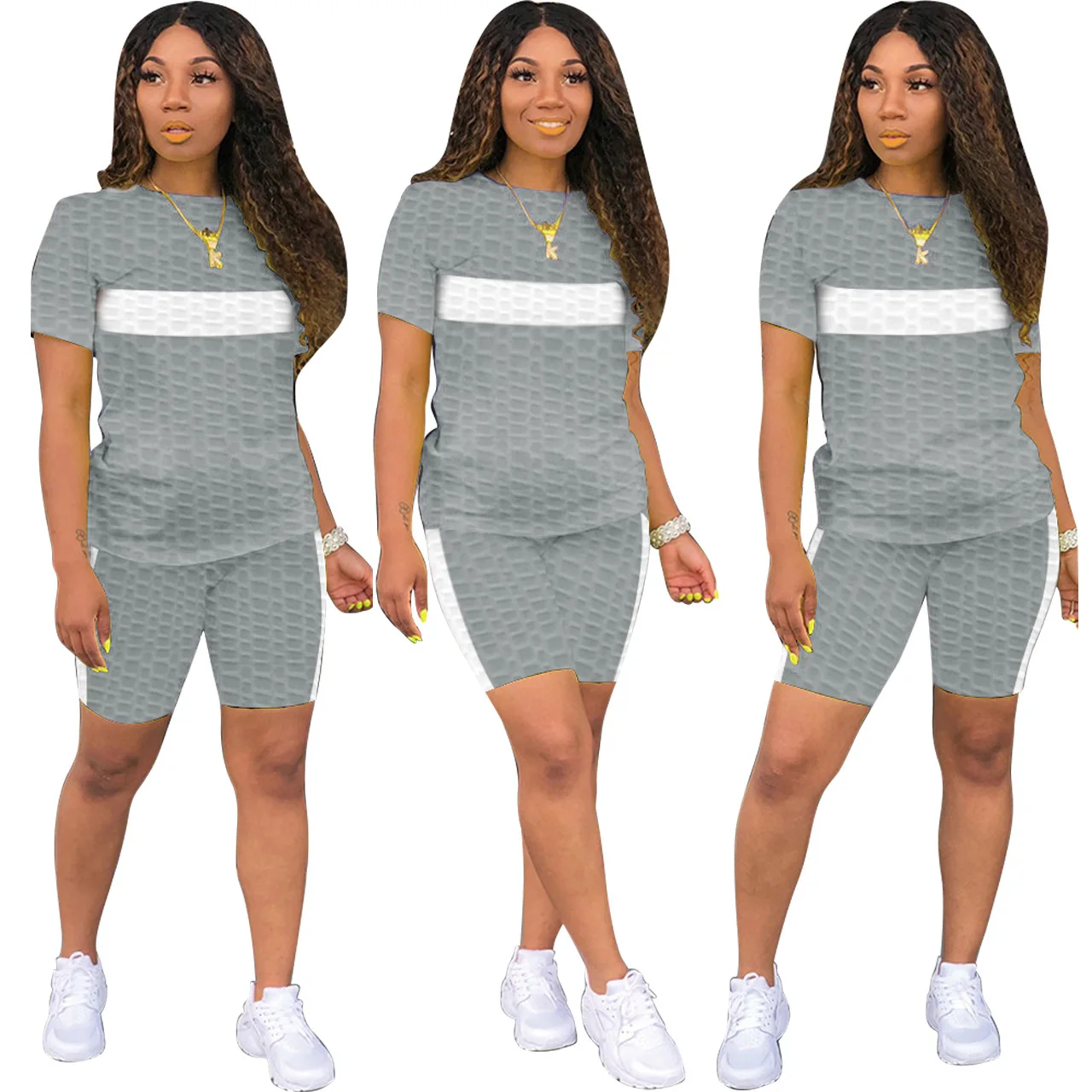 

S-3XL 2021 Summer Fashion Sport Two Piece Outfit Solid Stripe Short Sleeve Top And Shorts Sets Women Wholesale Dropshipping